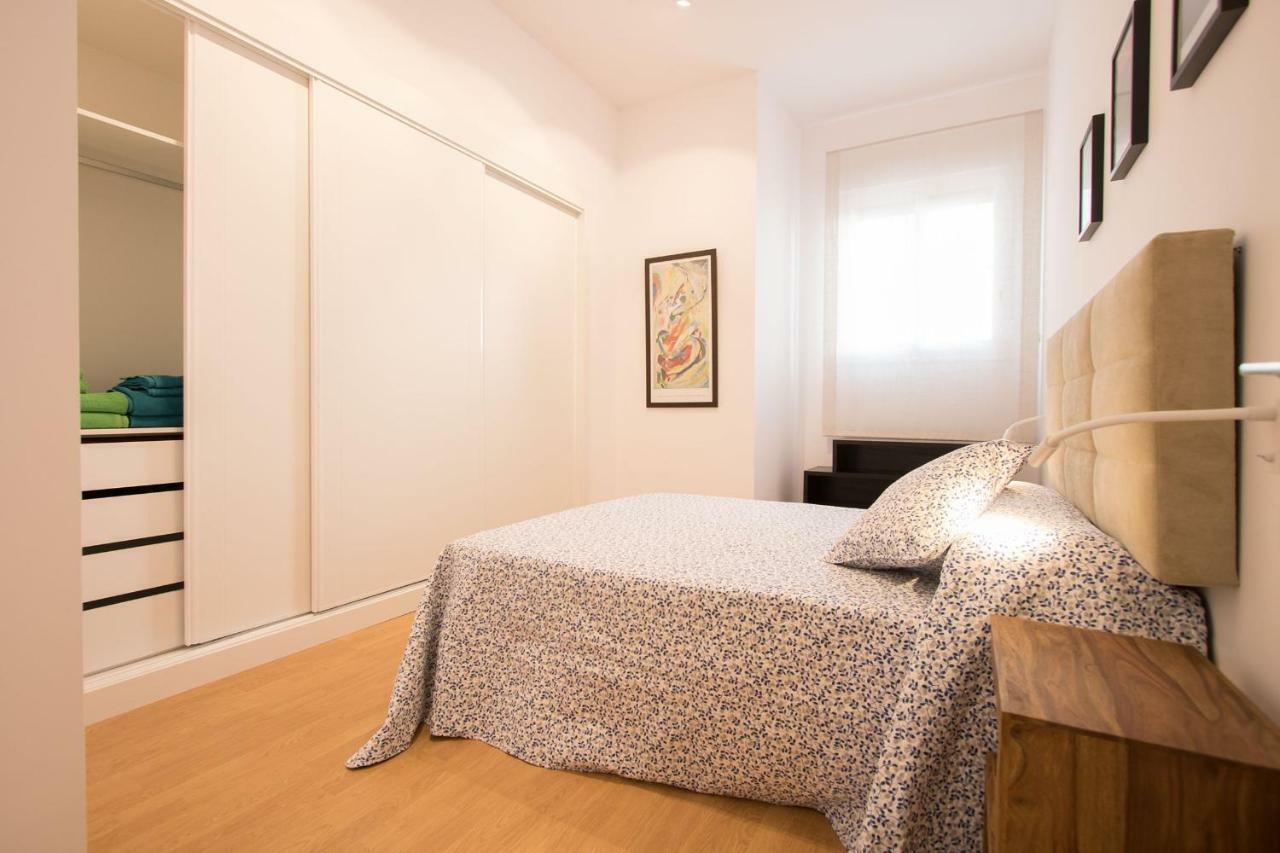 Murallas De Sevilla Apartamento Con Garaje 4 Pax Екстериор снимка