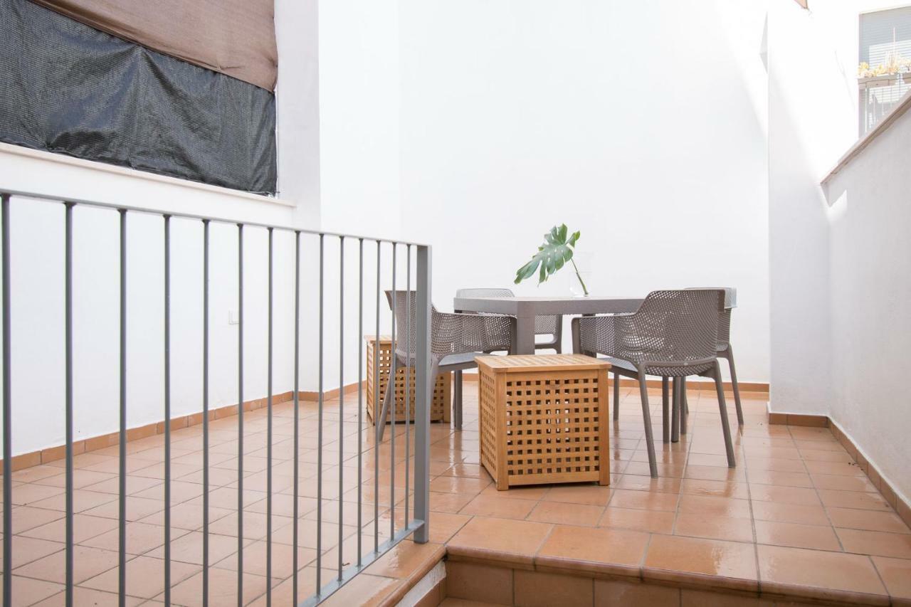 Murallas De Sevilla Apartamento Con Garaje 4 Pax Екстериор снимка