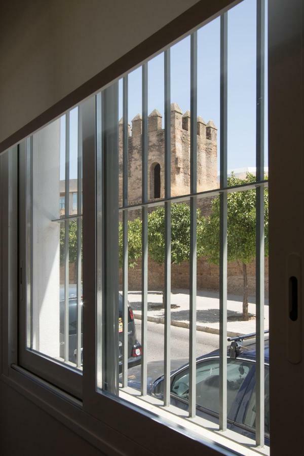 Murallas De Sevilla Apartamento Con Garaje 4 Pax Екстериор снимка