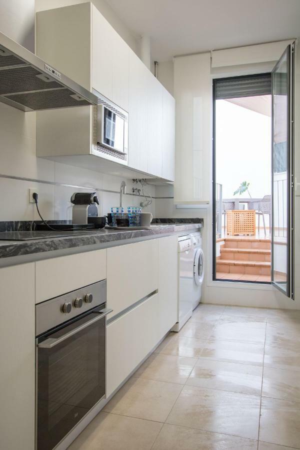 Murallas De Sevilla Apartamento Con Garaje 4 Pax Екстериор снимка